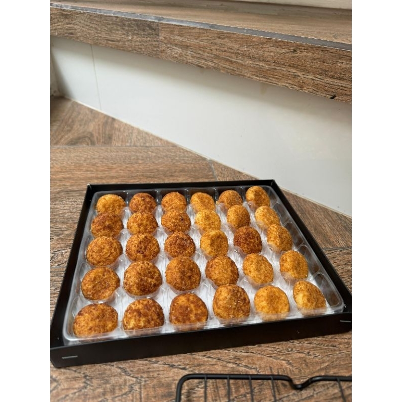 

palm cheese cookies sekat (isi 30pcs) hampers IMLEK