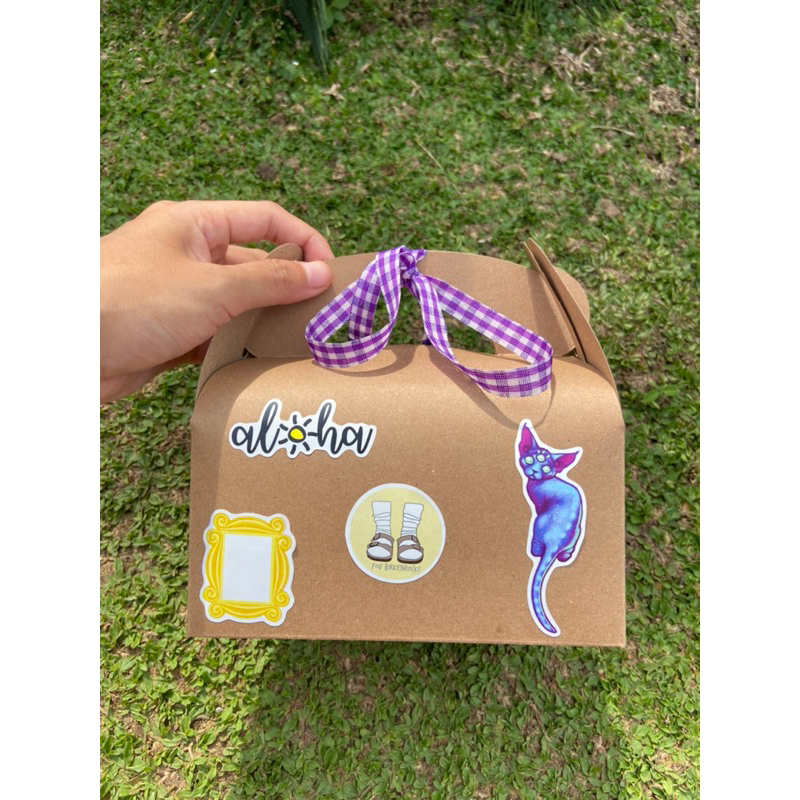 

BOX ONLY BIRTHDAY/GRADUATION