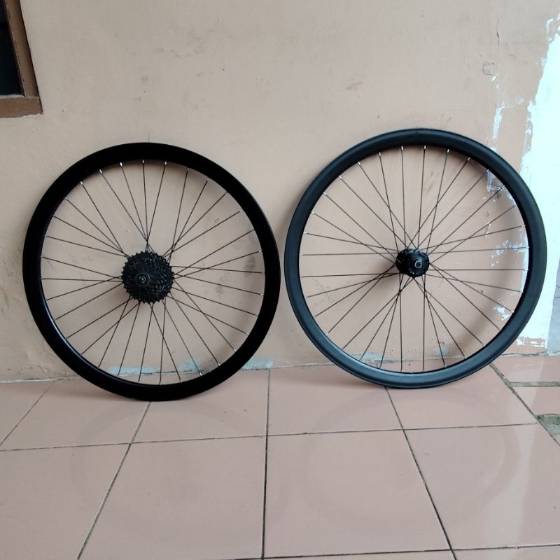 [SECOND] Wheelset 700c