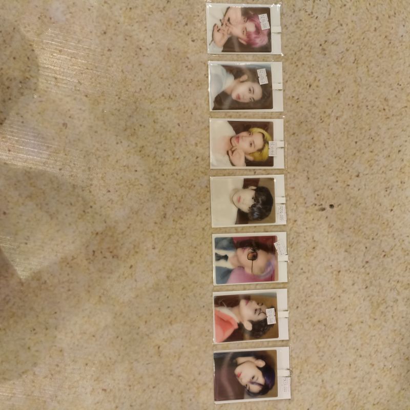 

BTS BUTTER 3D LENTICULAR CARD STRAP 2