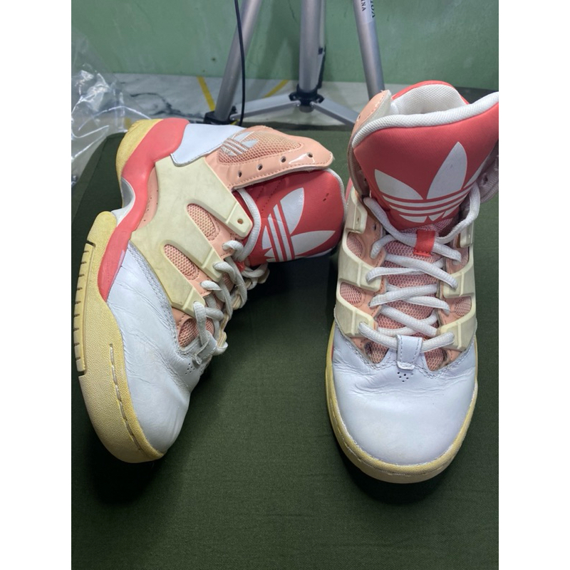 SEPATU ADIDAS SECOND SIZE 36