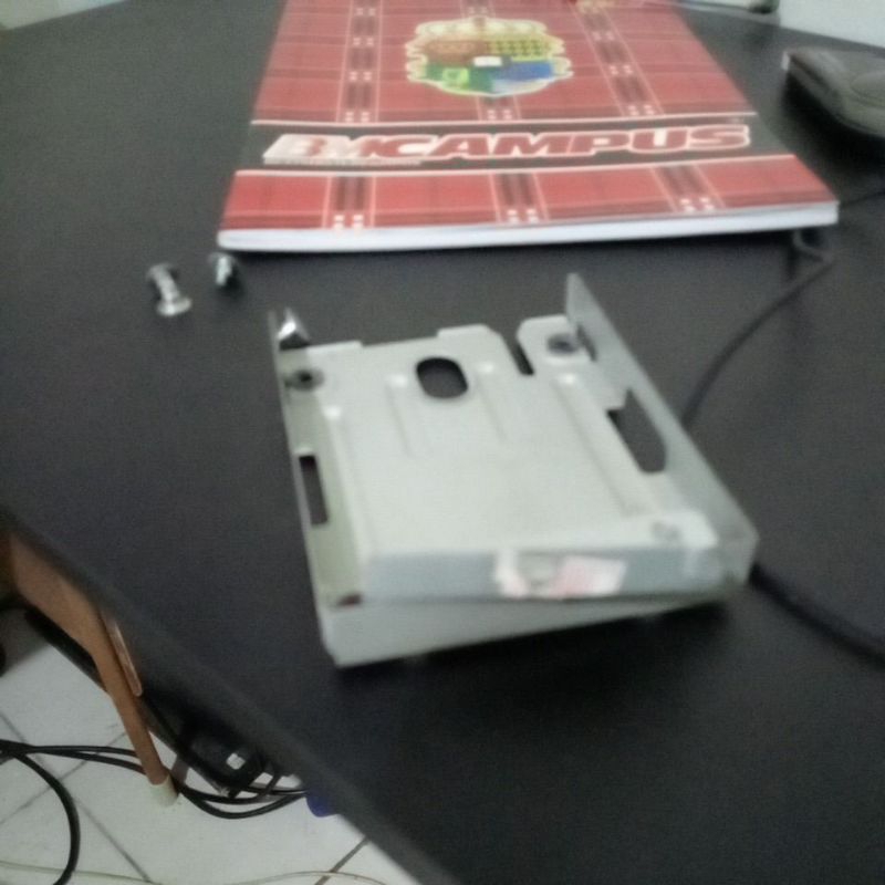 dudukan hardisk ps3 super slim