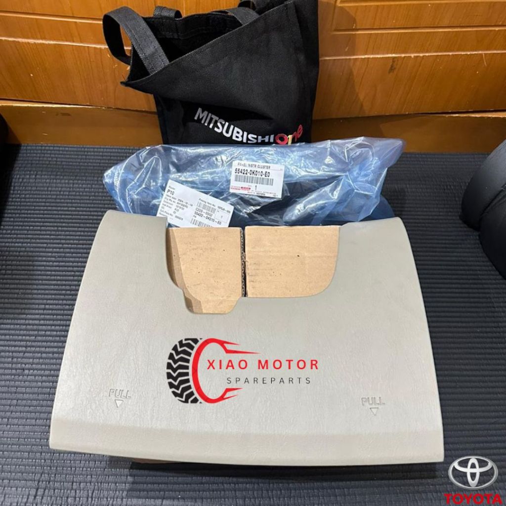 cover bawah steer stir box skring tutup kolom colum steer innova lama cream tua 55422-0K010-E0 asli