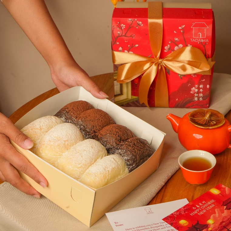 

Happiness B Package - Hampers Imlek / Hampers CNY / Parcel Imlek
