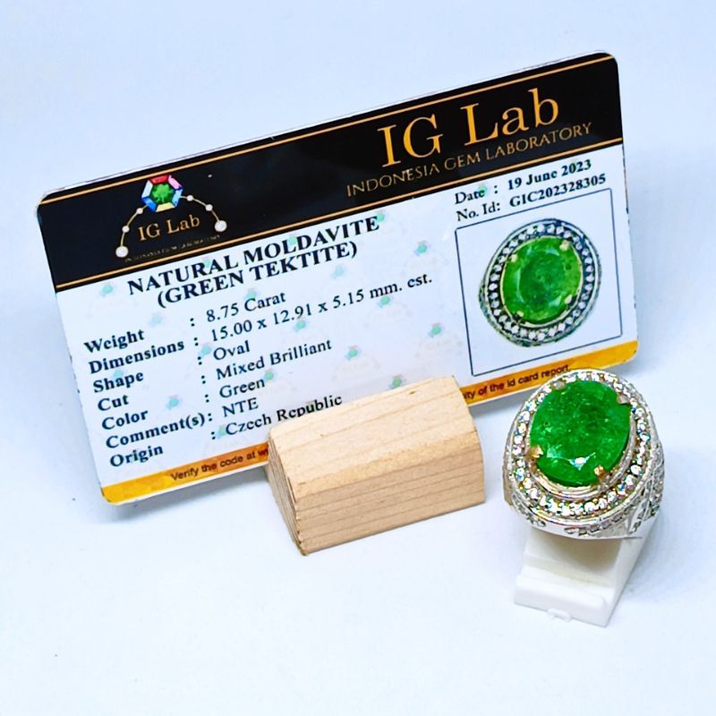 Cincin Natural Moldavite Textite + Memo