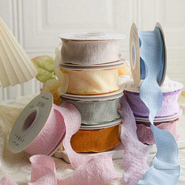 

PITA WAVY CRINKLE, fishtail crinkle pastel, pita buket kado crinkle pastel