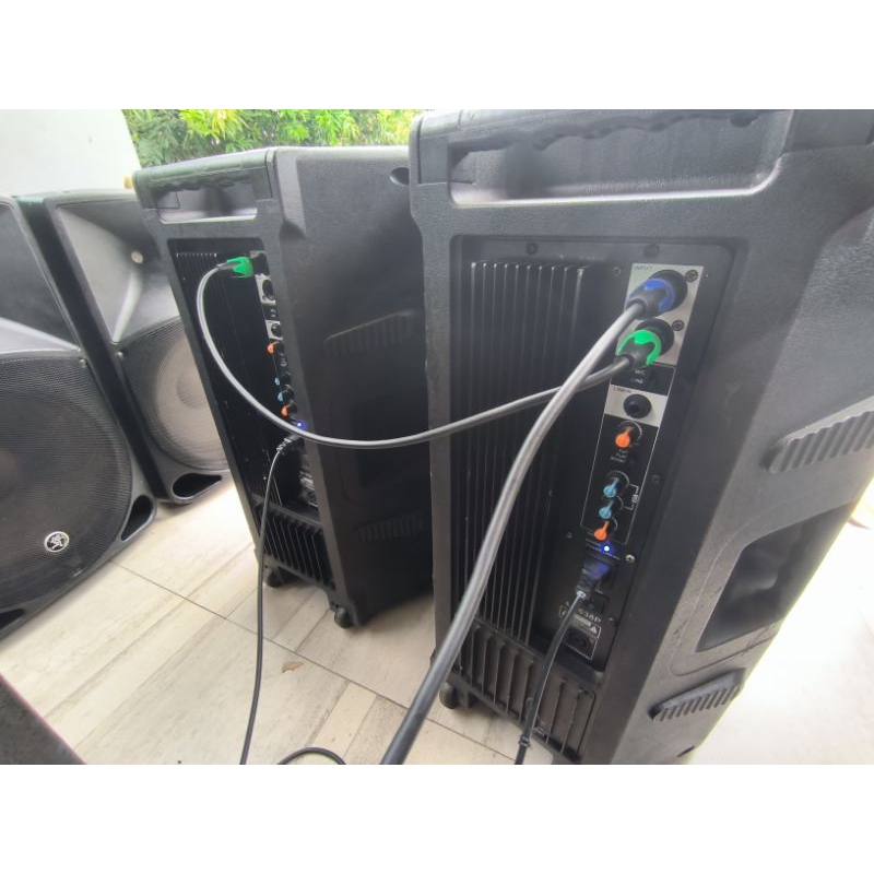 speaker aktif 15 STX