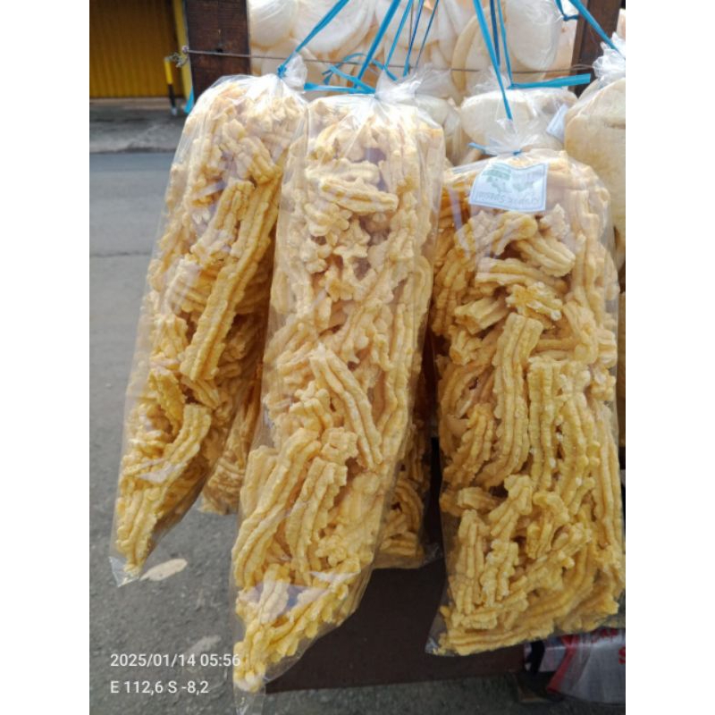 

Krupuk Uler Malang