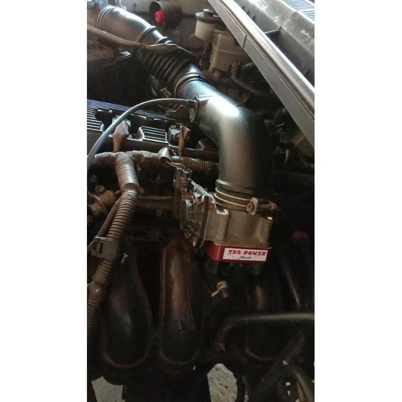 throttle body spacer Innova 2tr