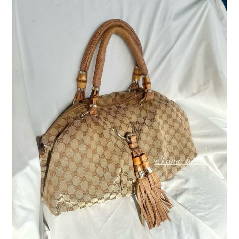 Gucci bamboo hobo bag