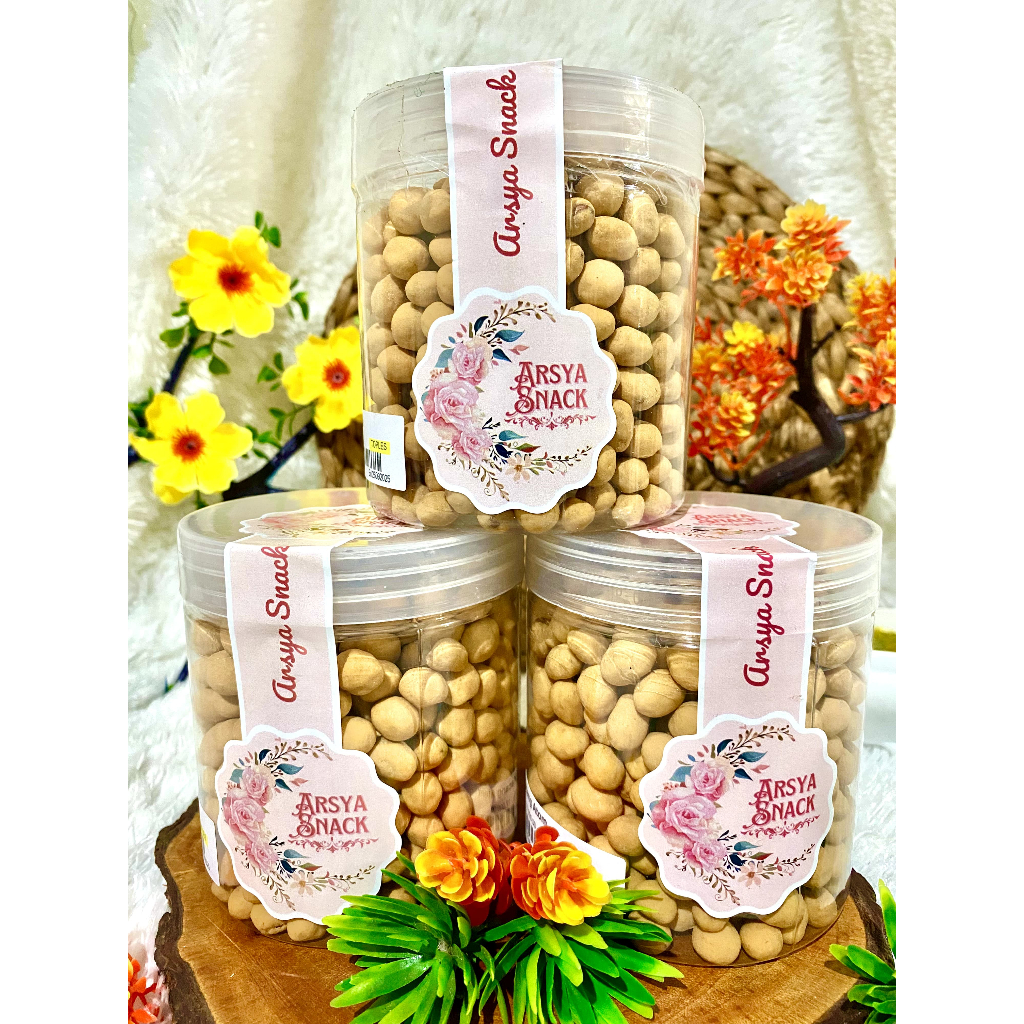 

Kacang Atom Toples Spesial Lebaran