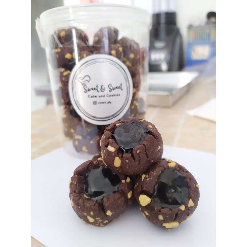 

Choco Peanut Cookies 500ml 20 pcs