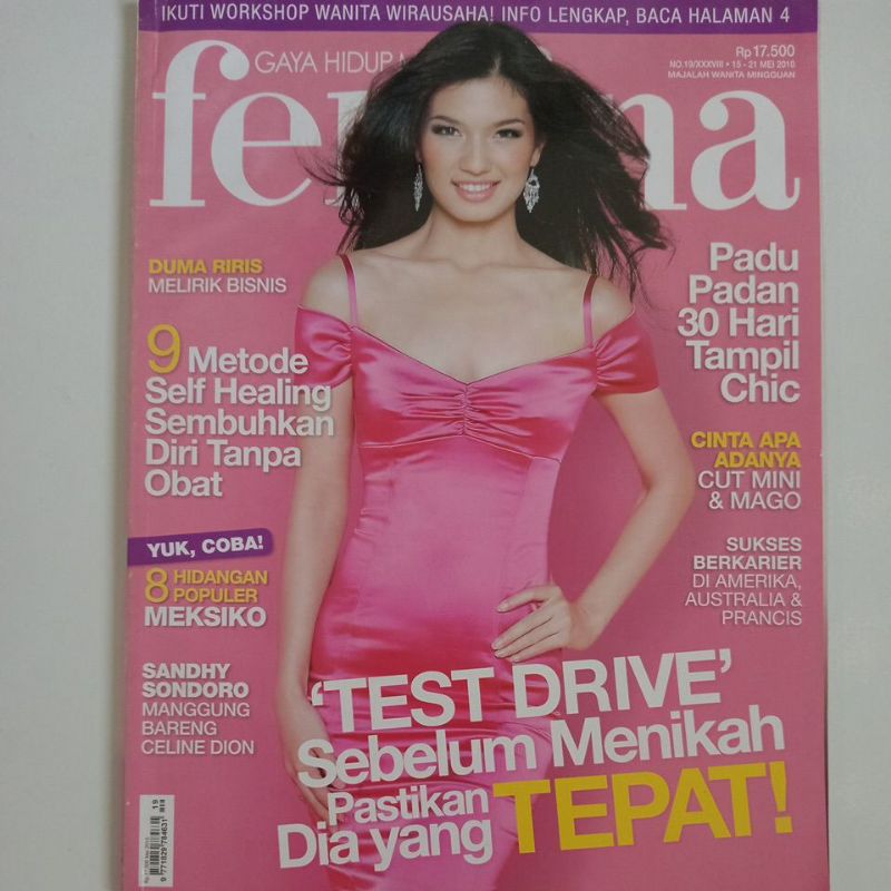 Majalah Femina Tahun 2010 Cover Duma Riris Silalahi