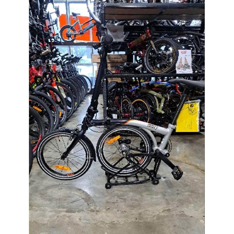 Sepeda Lipat United Trifold 16" alloy