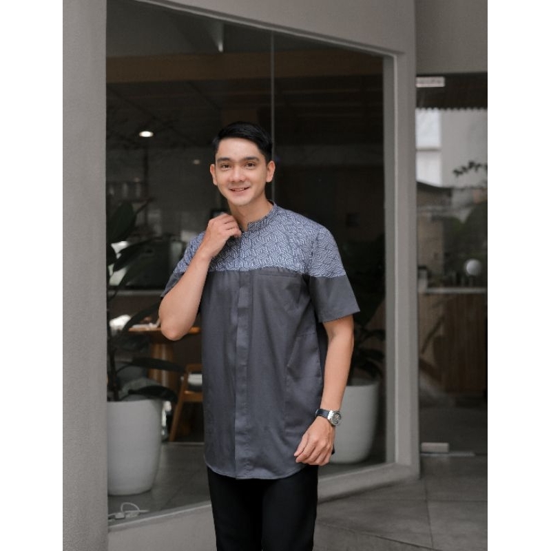 Kemeja koko  Pria Lengan Pendek abu abu gelap