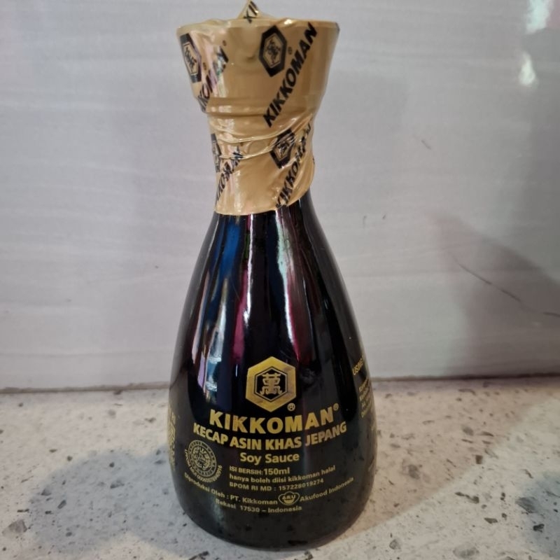 

Shoyu sauce dispenser 150ml kecap Asin kikkoman halal MUI BPOM