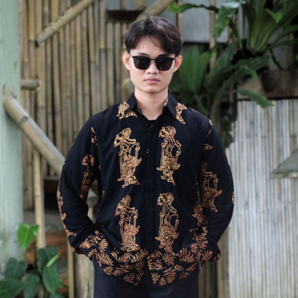 KINNAS BATIK KEMEJA ANDIN Kemeja Batik Wayang Pria