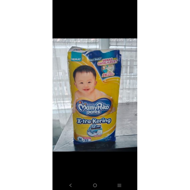 pampers mamypoko M32