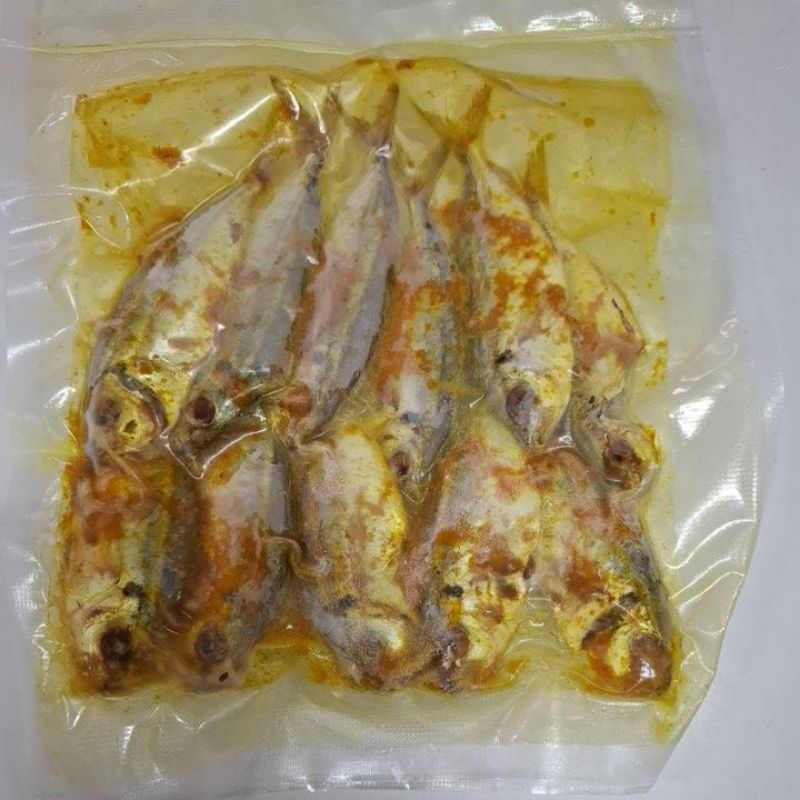 

Ikan Selar Marinasi Siap Goreng (Kecil) 300gram