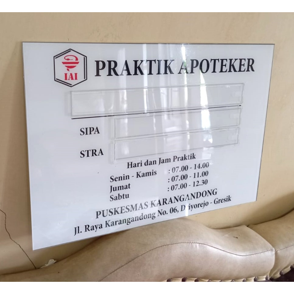 

(Produk Custom Pre Order) Fleksibel Akrilik Papan Praktik, Papan Praktik Apoteker Fleksibel Nama bisa diganti-ganti