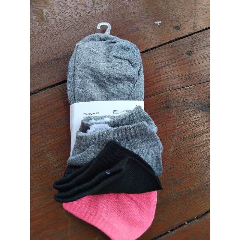 Kaos kaki pabrik dapat 3 pasang kaos kaki