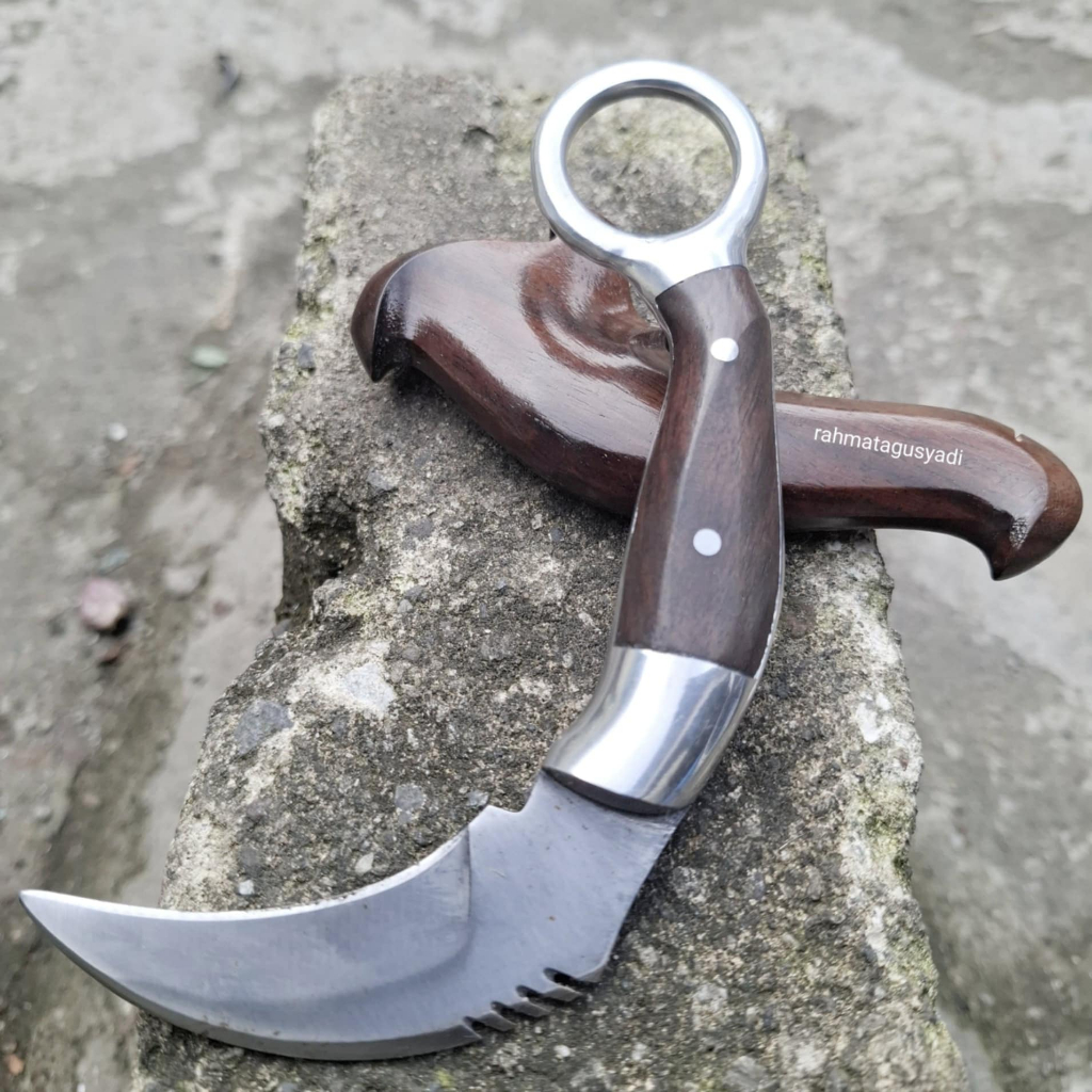 Pisau Tradisional Minang Kerambit Karambit Beladiri Silat Besi Per Asli
