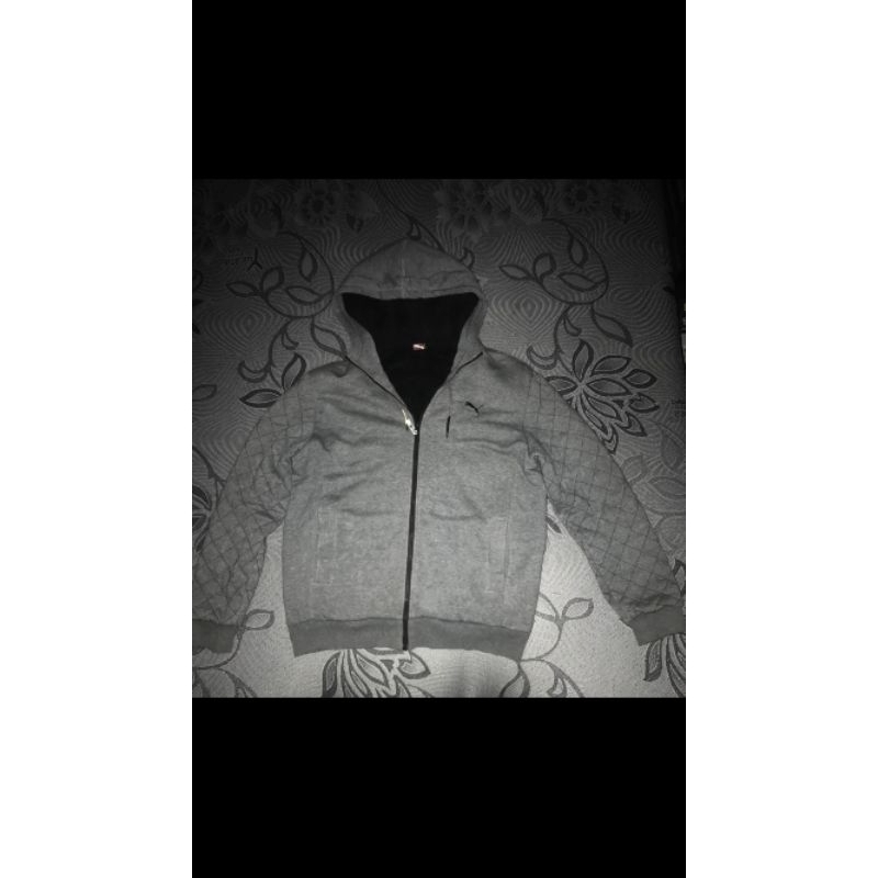 ZIPHOODIE SECOND / ZIPPER HOODIE SECOND / SWEATER HOODIE / HOODIE SECOND / HOODIE BEKAS