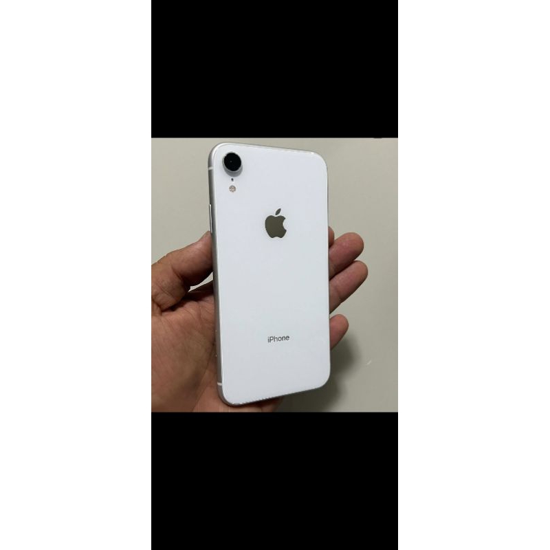 i phone XR 64 GB  putih