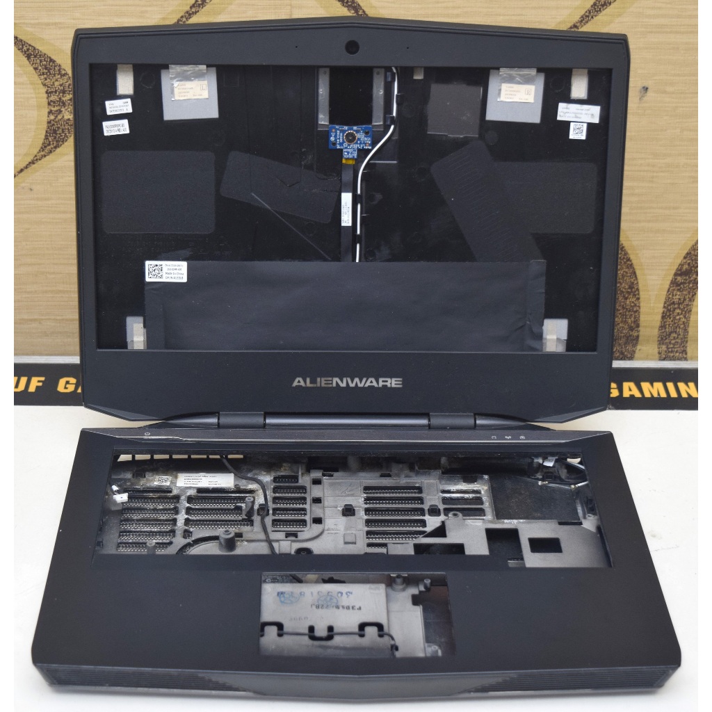 Casing Laptop Alienware 14 - P39G001 Sparepart [ SECOND ]