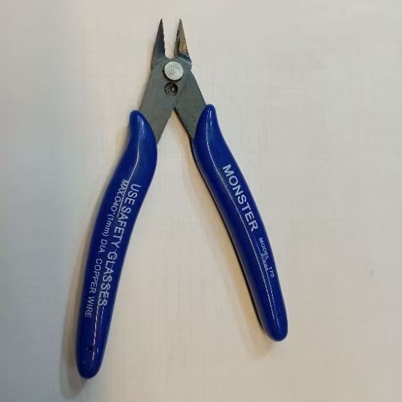 Tang potong Kabel Monster/ Tang Pemotong Kawat