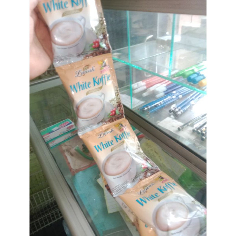 

luwak whitee coffe recengan isi 10 pcs