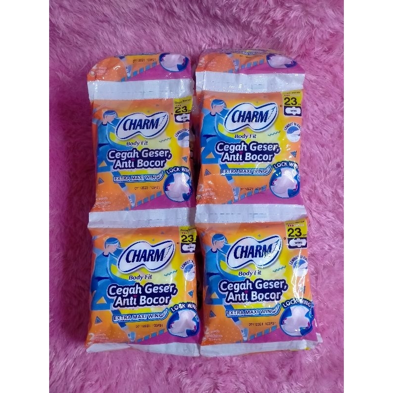 2 renceng charm maxi wing per renceng isi 20pcs pembalut total isi 40pcs pembalut