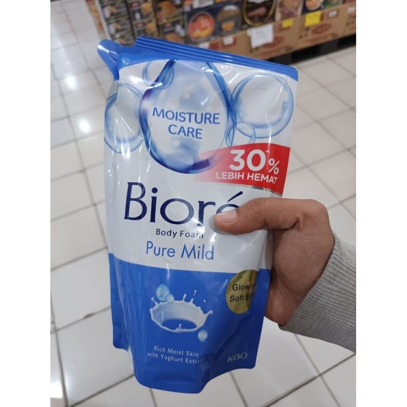 BIORE sabun mandi cair 1 dus