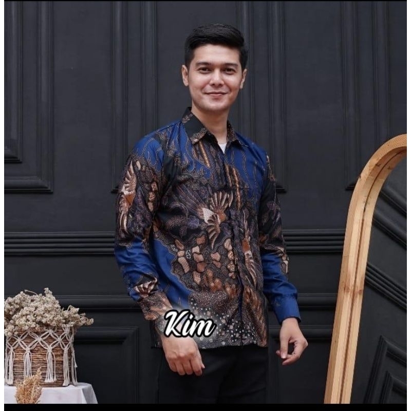 kemeja batik lengan panjang buat hajatan.kemeja batik kantor kemeja batik seragam kemeja batik grosi