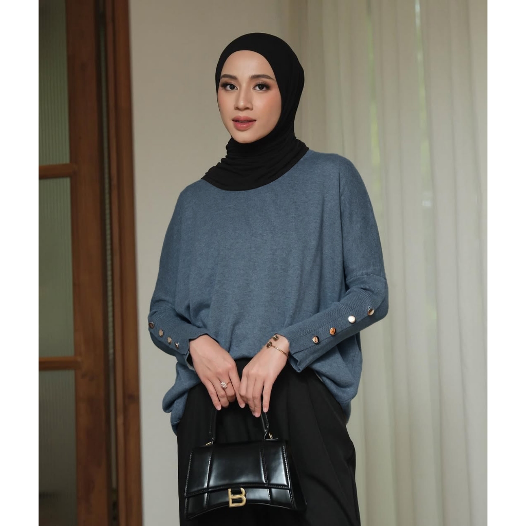 Namaya Atasan Wanita Lengan Panjang Kancing Blouse Batwing Sweater Blus Jumbo 1201