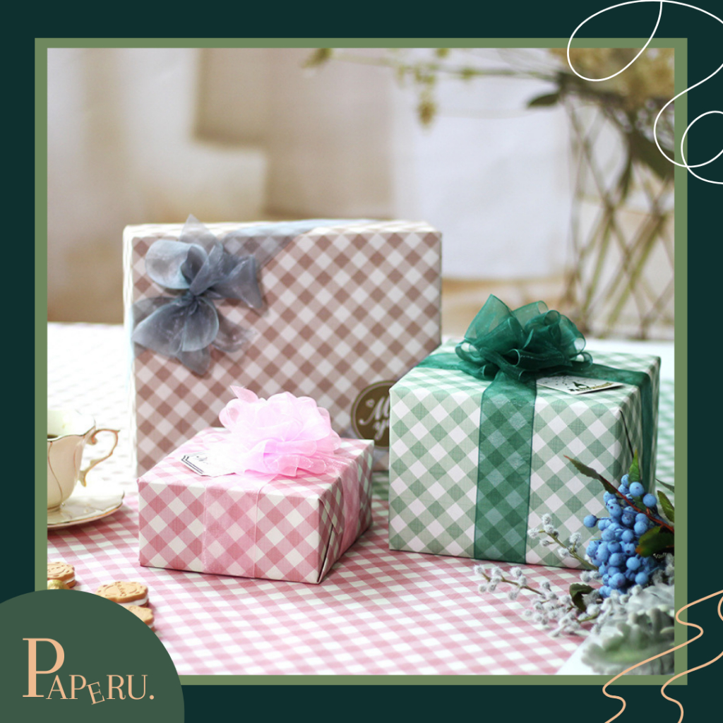 

[PAPERU] Checkered Craft Gift Paper Kertas Kado Premium Aesthetic Wrapping Paper