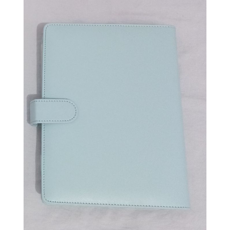 

Preloved Binder Bibimcat Blue A5 (+15 innersleeve double side)
