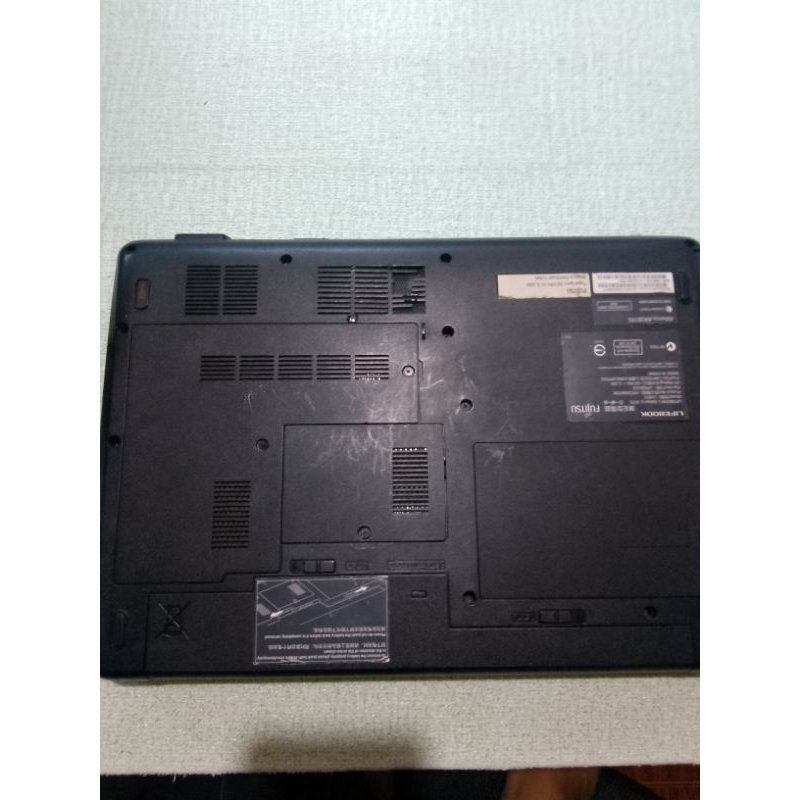 Bahan laptop Fujitsu