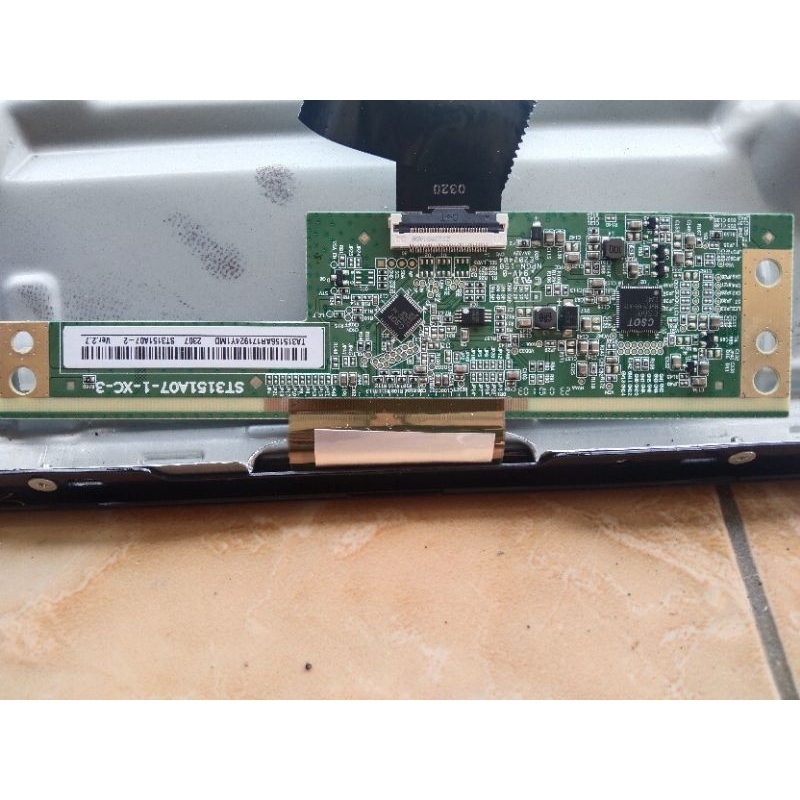 ticon ST3151A07 lvds kecil + cof