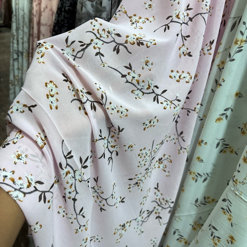 Kain Ceruty Babydol motif bunga kecil- kain ceruti babydol premium - kain ceruty motif bunga -Ceruty