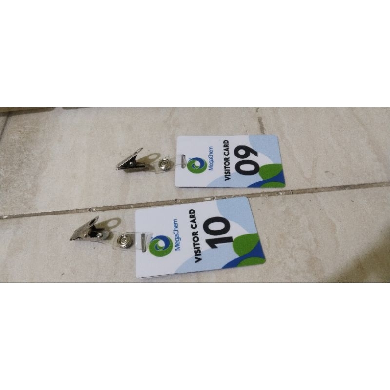 

Visitor Card kartu tanda tamu 1 Set Klip + Tempatnya