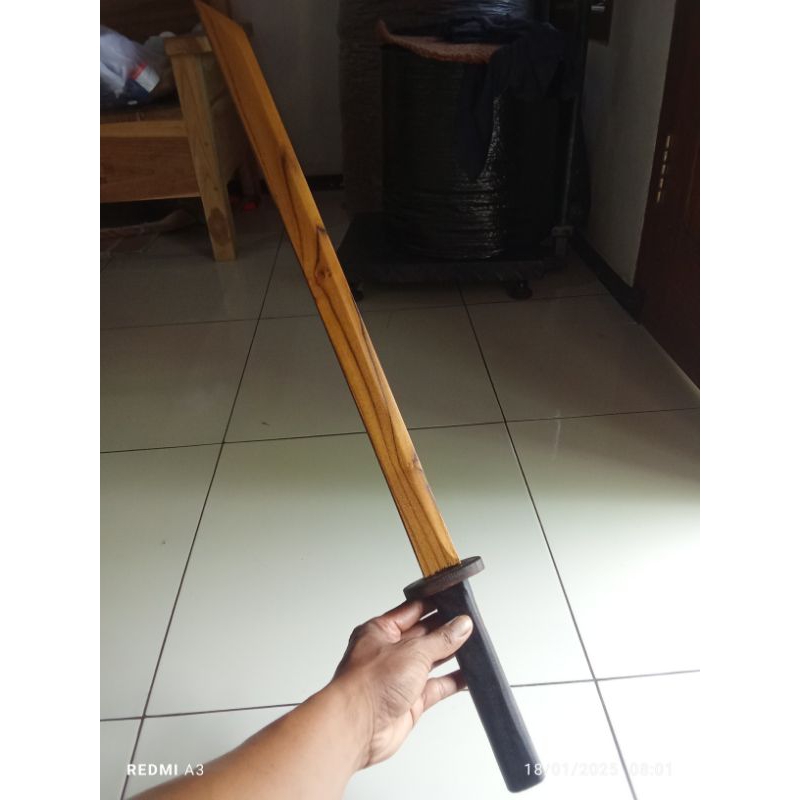 pedang cosplay kayu ..mainan anak..panjang 80 cm