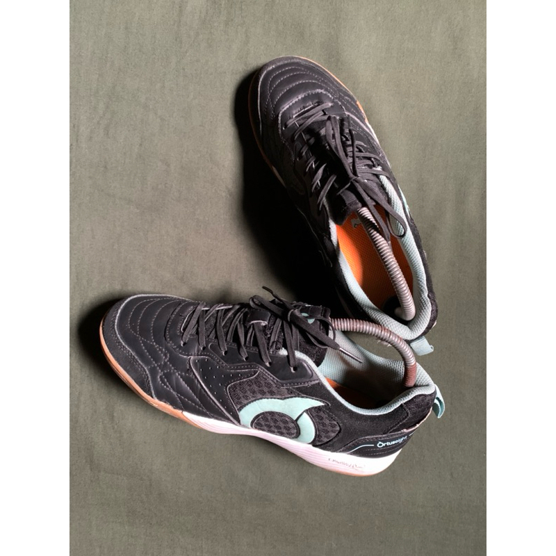 Sepatu futsal Ortuseight jogosala rampage
