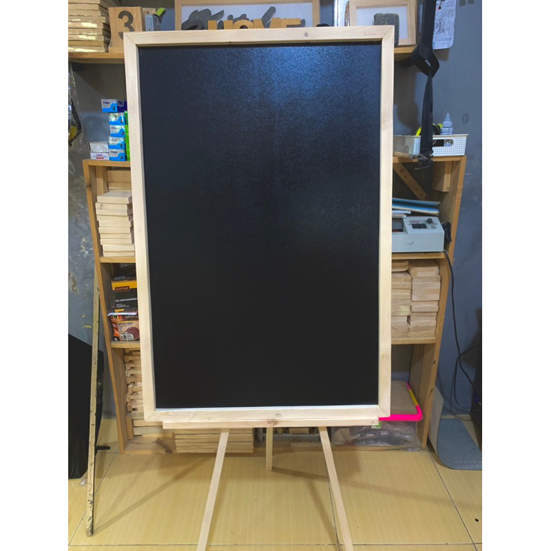 

RK PAPAN TULIS KAPUR 60X90CM + STAND (Bonus Kapur 1 Box + Penghapus) papan tulis blackboard, papan