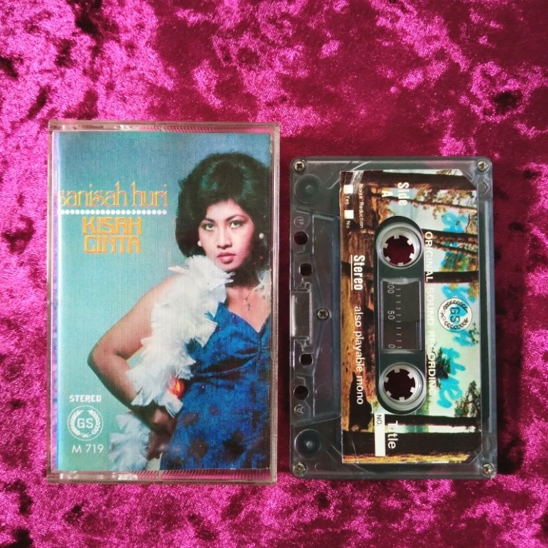 Kaset Sanisah Huri - Kisah Cinta