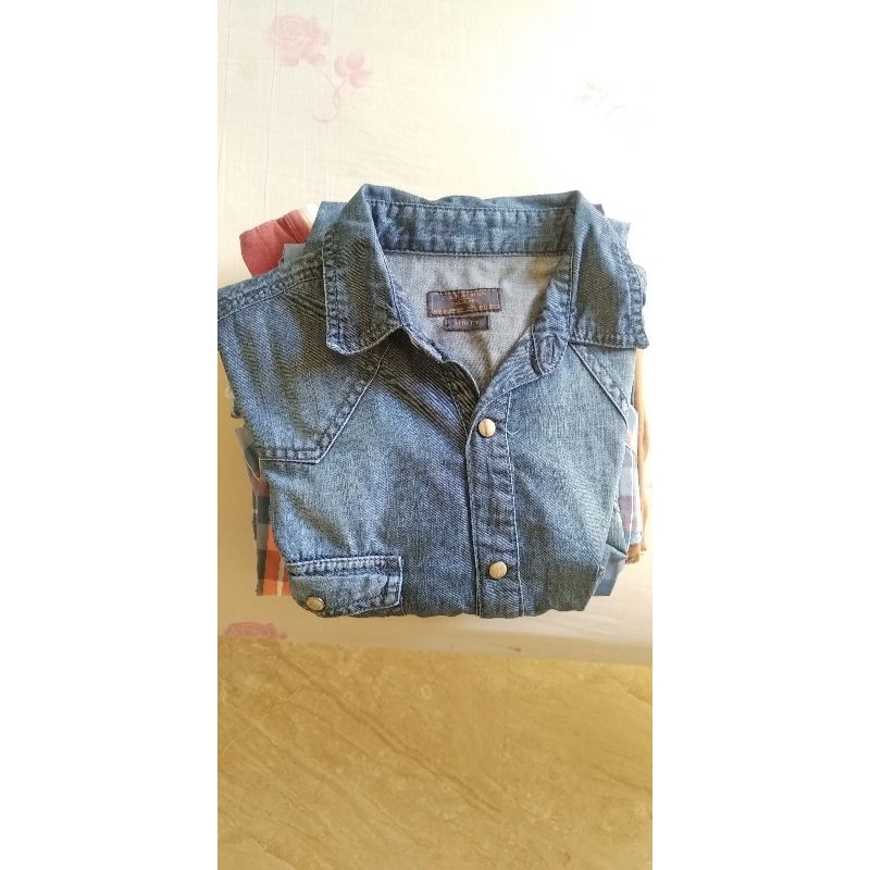 borongan kemeja flanel kaos jeans zara man banana republic distro