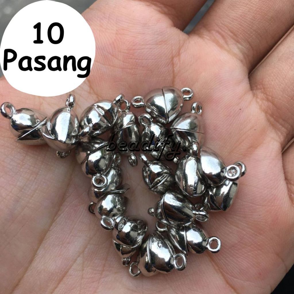 Manik Magnet Couple Hati Love untuk Pasangan Liontin Gelang