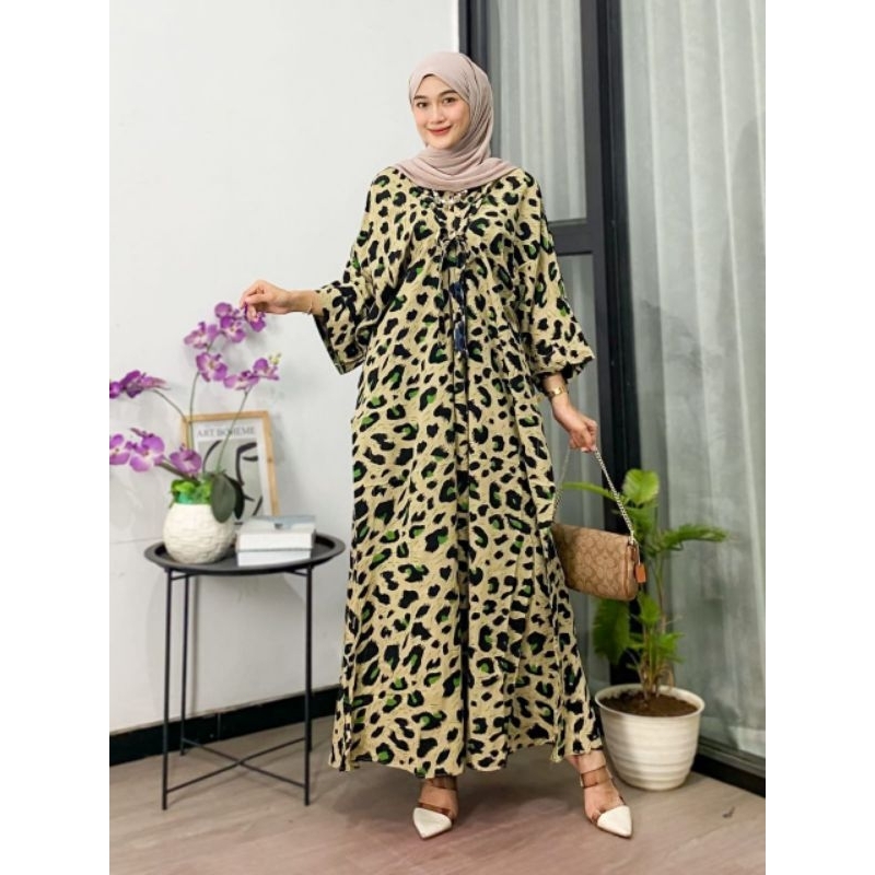 KAFTAN JUMBO MOTIF MACAN