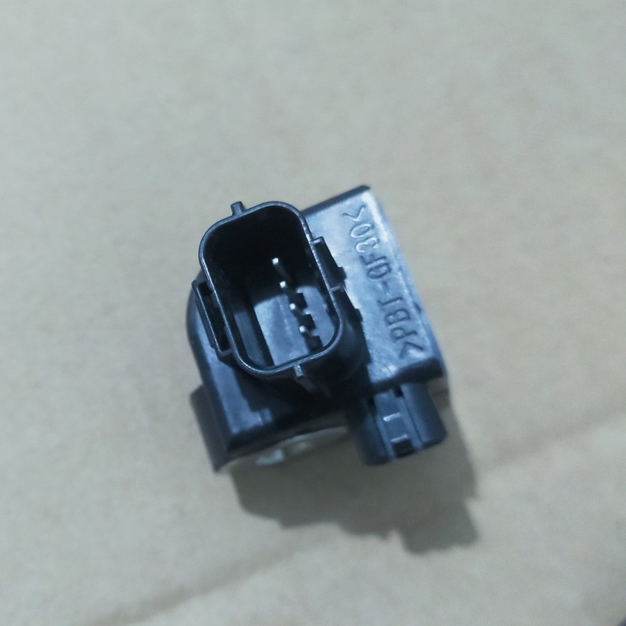 sensor air bag calya sigra origina