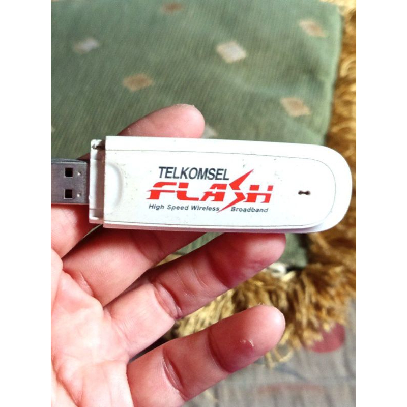 Modem USB Telkomsel Flash 4G